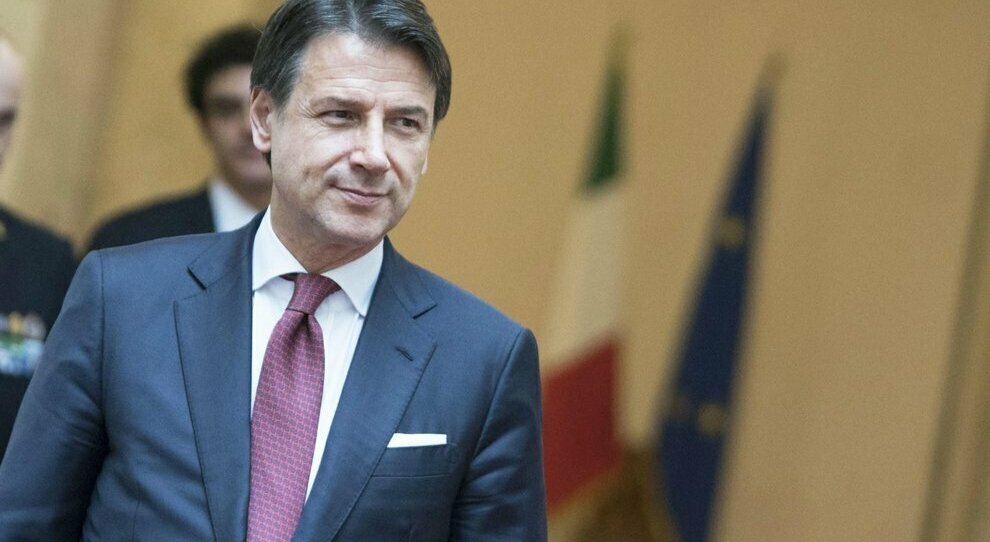 Spesa militare al 2%: Conte fa dietrofront