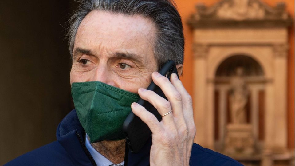 Caso camici, governatore Lombardia Fontana: prosciolto insieme ad altre 4 persone (anche il cognato Dini), il fatto non sussiste