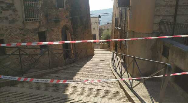 Chieti, donna uccisa in un vicolo del centro: arrestato il figlio