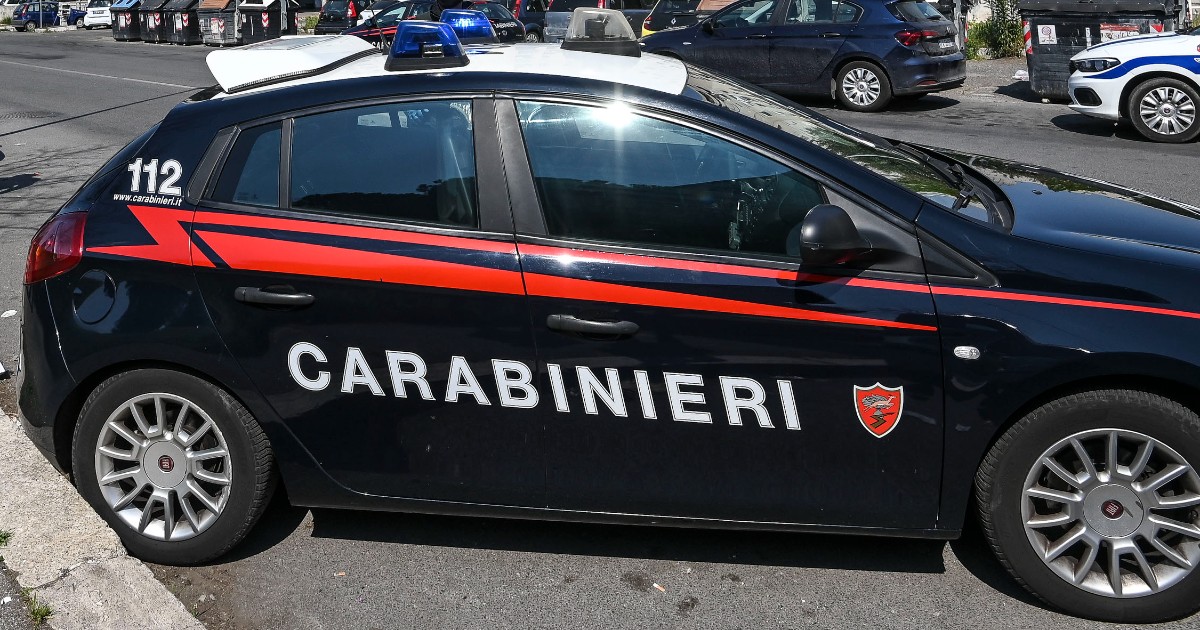 Sensantenne arrestato, maltrattava moglie e figlia