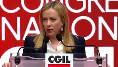 Giorgia Meloni, che si è presentata al congresso Cgil per chiedere un confronto “schietto” con i sindacati