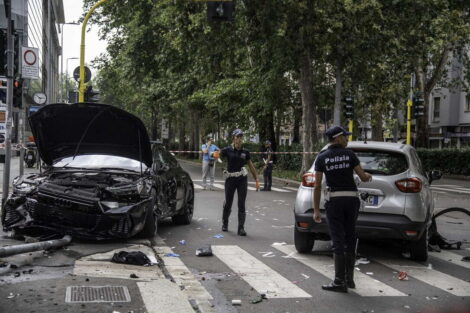 Milano, morto il 18enne travolto sul marciapiede