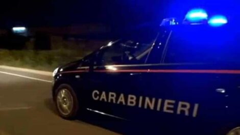 Nembro (Bergamo), 35enne uccide il padre a coltellate e ferisce gravemente la madre