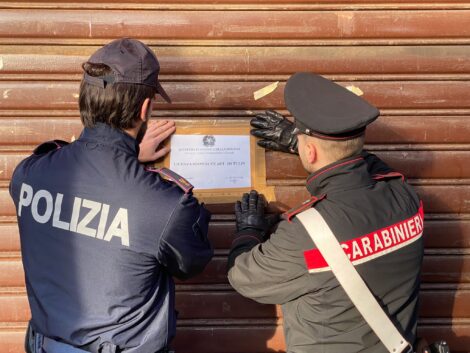 Questura di Monza e Brianza, e Carabinieri di Nova Milanese, disposta chiusura per 15gg del Bar Enjoy per motivi di ordine pubblico: arrestato spacciatore