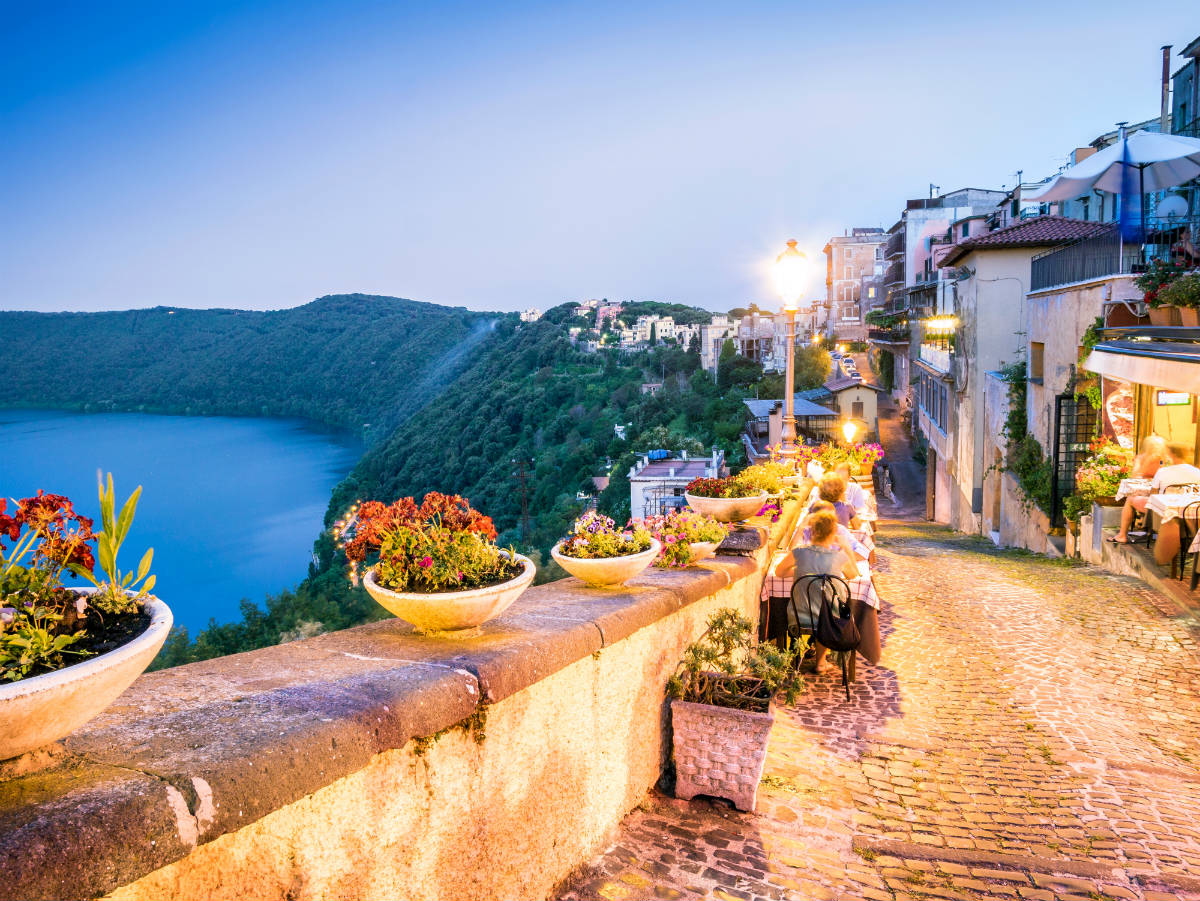 Roma, due ragazzi morti nel lago di Castel Gandolfo