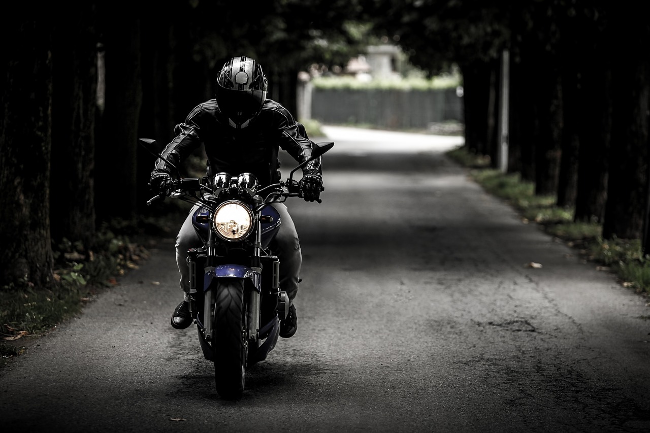 Cagliari, muore motociclista 60enne