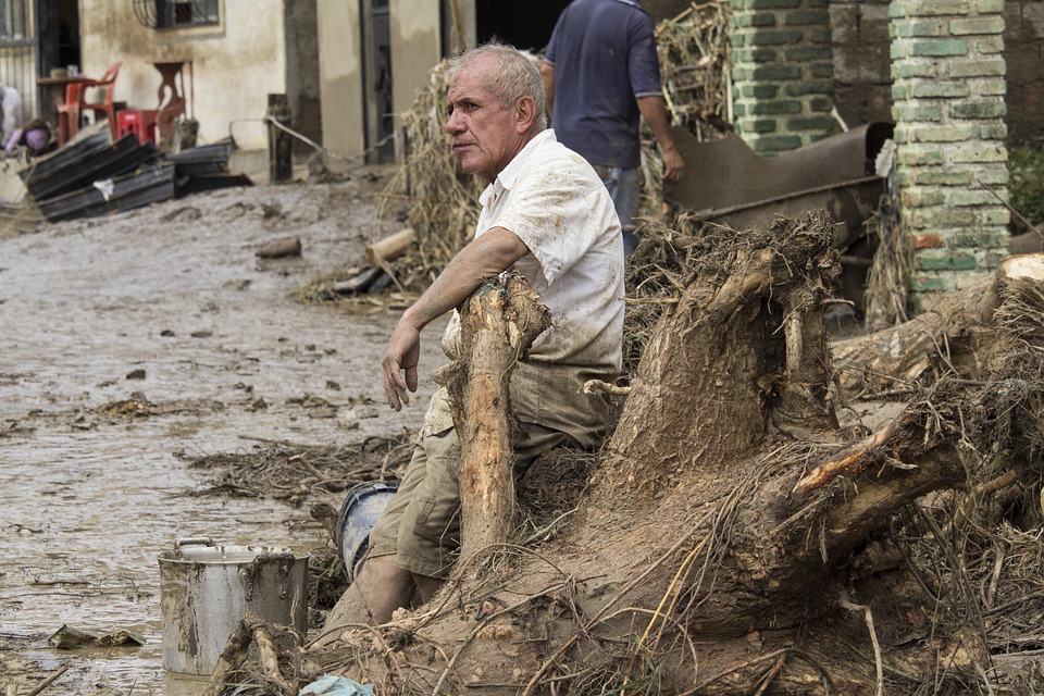 Clima, 351 eventi estremi nel 2024, sei volte di più in 10 anni